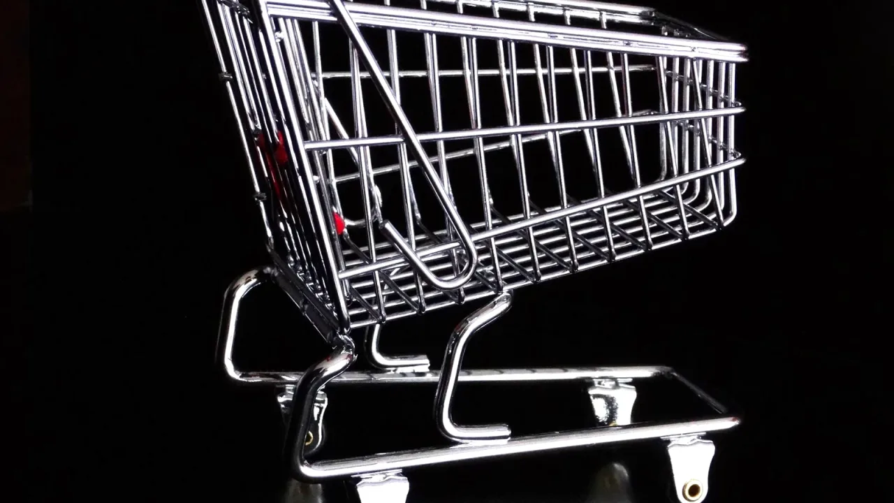 Market reyonunda dikiş ve tekstil ürünleri