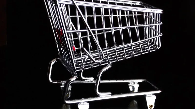 Market reyonunda dikiş ve tekstil ürünleri